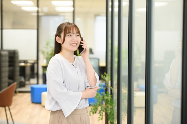 【スイングバイテクノロジー株式会社】IT業界法人営業のアルバイト