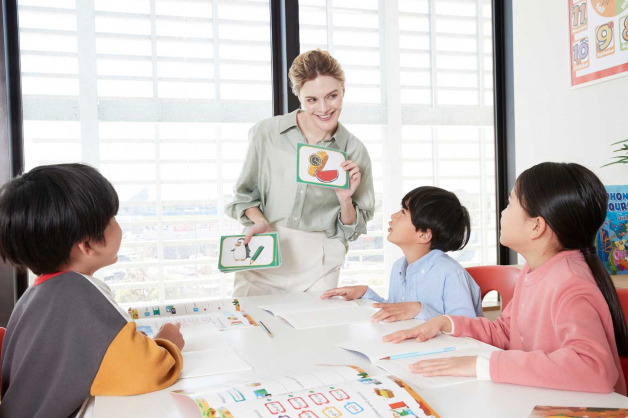 子ども向け英会話スクールで【英語講師】募集！未経験OK♪グローバル環境です！＠津田沼