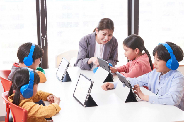 【子ども英語講師】募集中！フォニックスで楽しく教える♪ 一人一人の成長を感じることができます♪＠馬事公苑