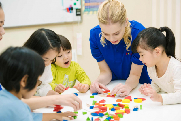 英語で遊ぶ・学ぶ学童保育で【英会話スタッフ】募集！グローバルな環境です♪＠舞子