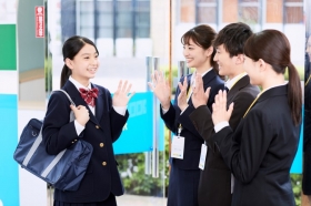 ＜積極採用＞明光で先生デビュー！「安心塾バイト」認定教室★新大学1年生も歓迎◎