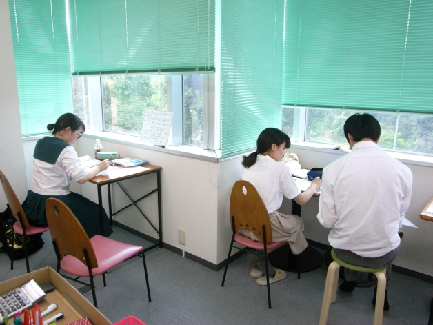 ☆未経験歓迎☆千葉大近くの数学個別指導塾☆学んできた数学を活かしませんか！？