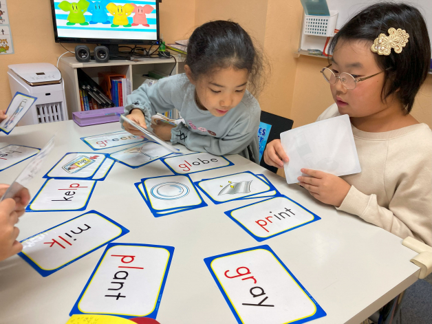 小学生に教える英語・英会話講師！未経験OK♪グローバル環境です！